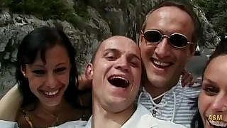 Entre amigos se folla&comma; que tonter&iacute;a &excl;&excl;